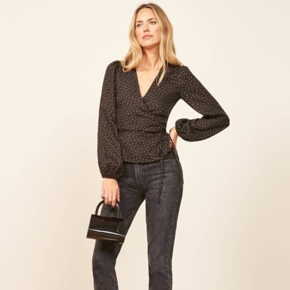 💕REFORMATION💕 Alaina Wrap Top ~ Ditto Dot Black White Polka Dot Print Medium - Picture 3 of 12